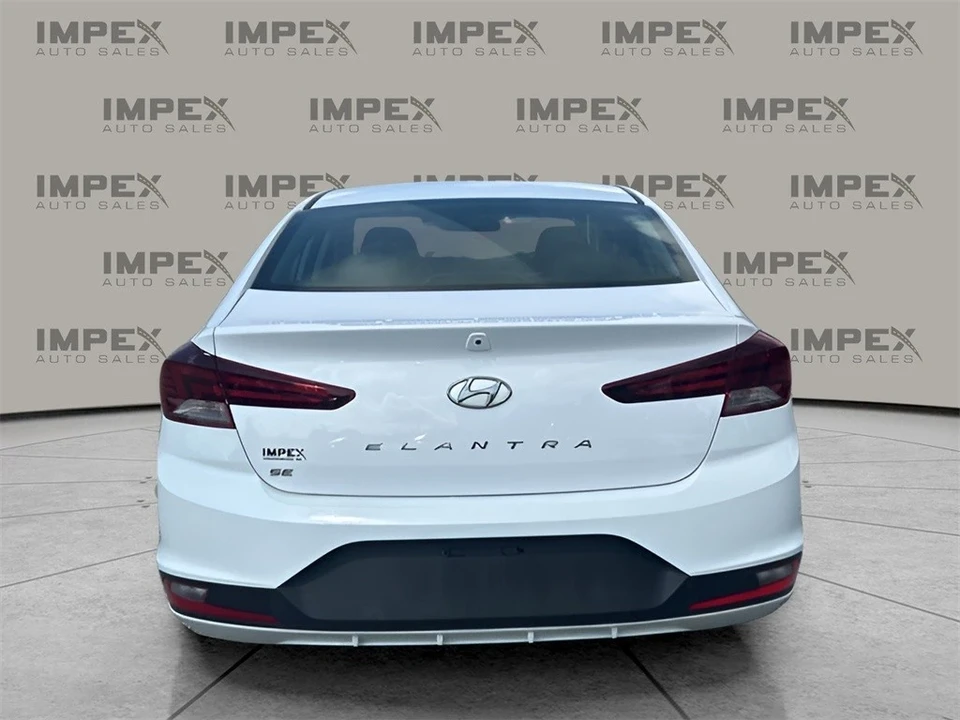 2019 Hyundai Elantra - Image 4 of 12