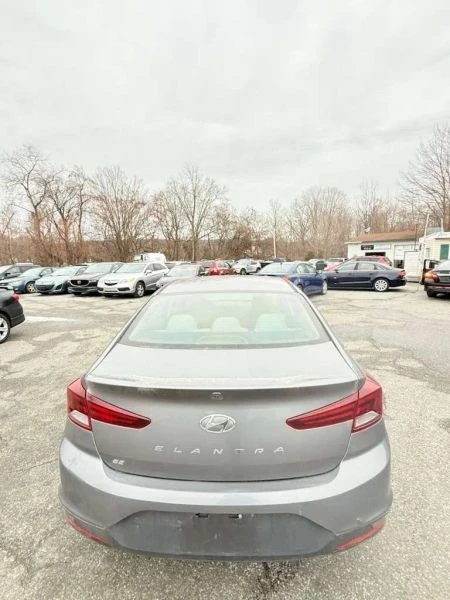 2019 Hyundai Elantra - Image 6 of 12