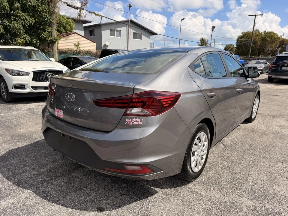 2019 Hyundai Elantra - Image 7 of 14