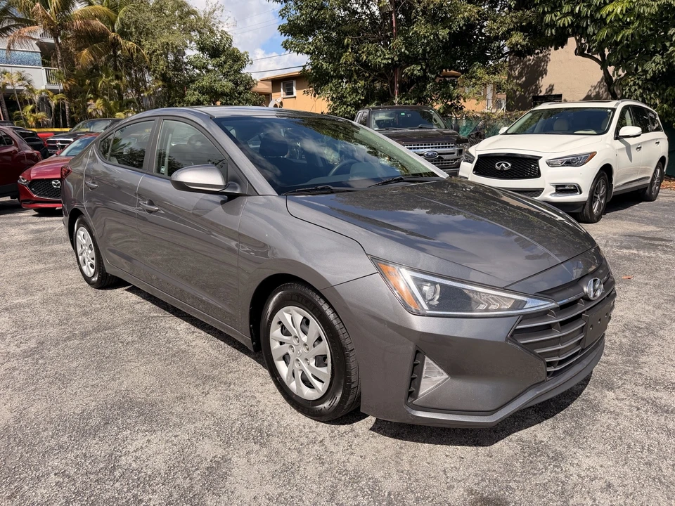 2019 Hyundai Elantra - Image 5 of 14