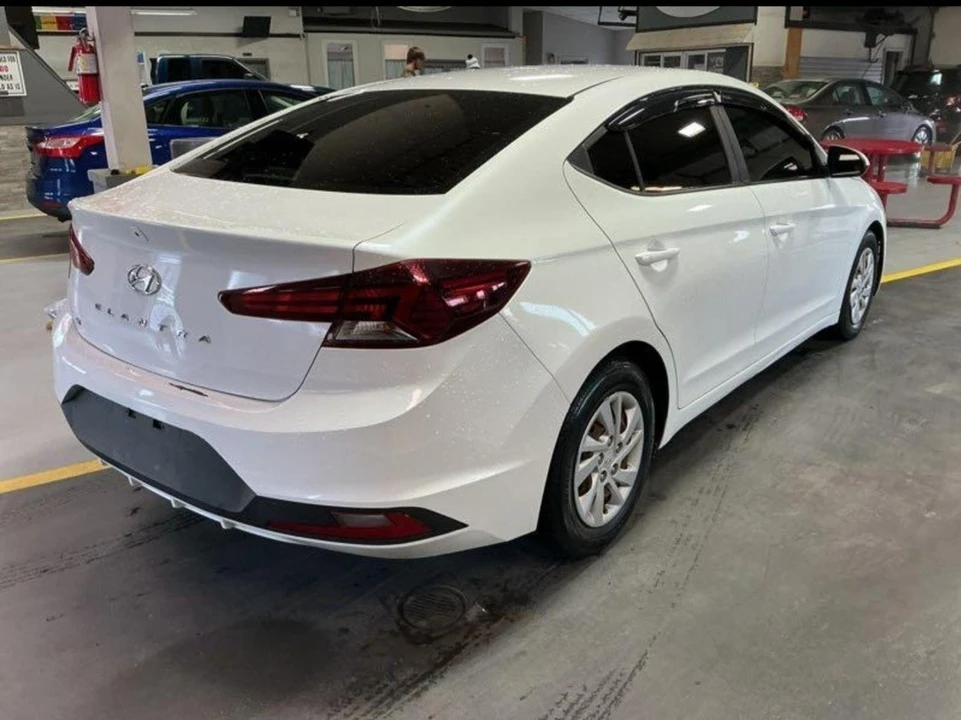 2019 Hyundai Elantra - Image 3 of 7
