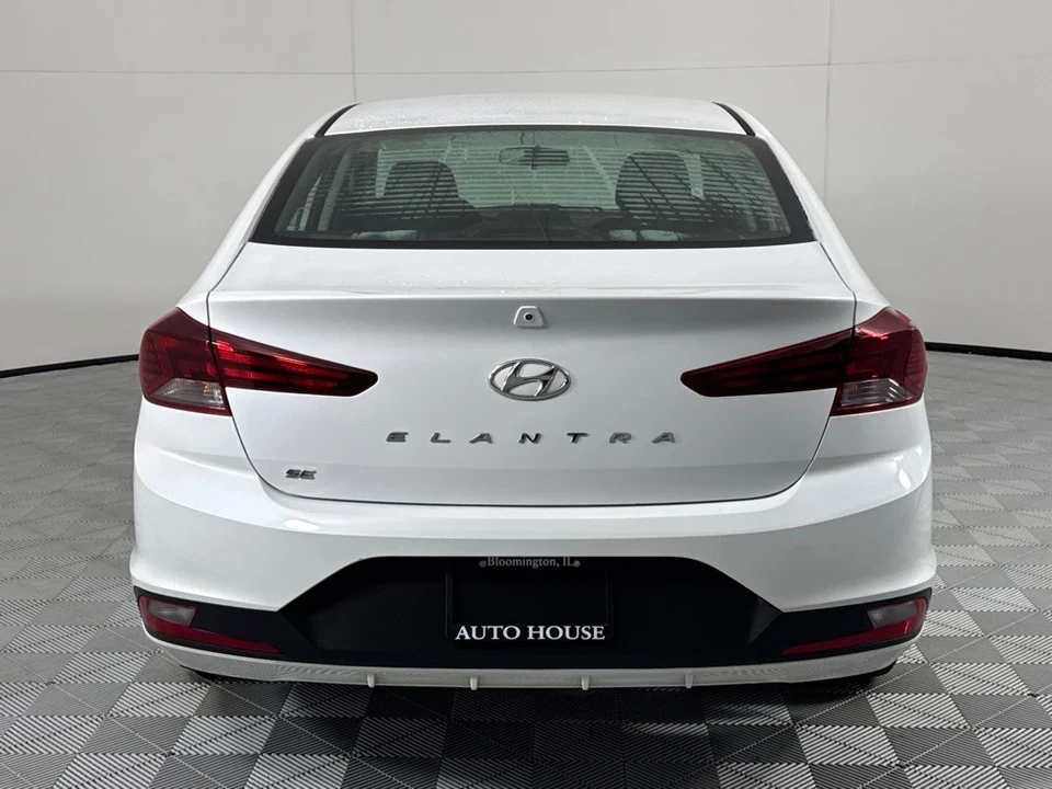 2019 Hyundai Elantra - Image 6 of 12