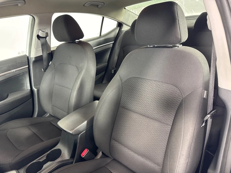 2019 Hyundai Elantra - Image 13 of 21