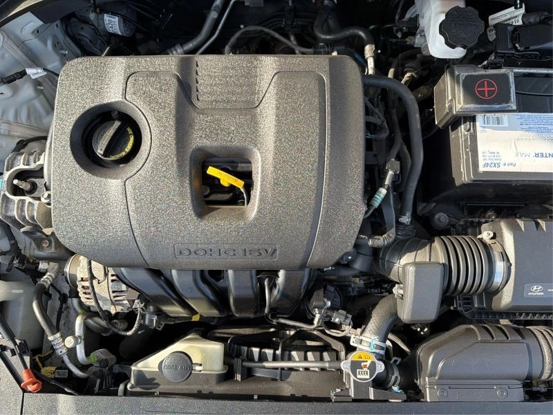 2019 Hyundai Elantra - Image 12 of 12
