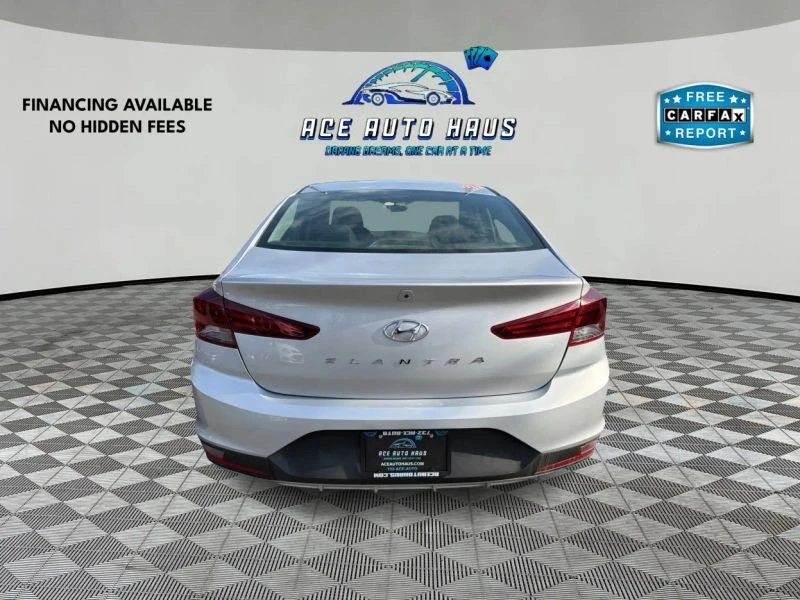 2019 Hyundai Elantra - Image 6 of 12