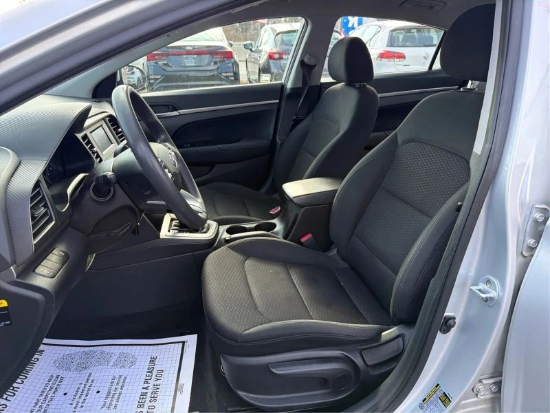 2019 Hyundai Elantra - Image 9 of 12