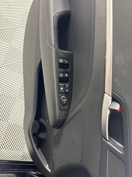 2019 Hyundai Elantra - Image 12 of 12