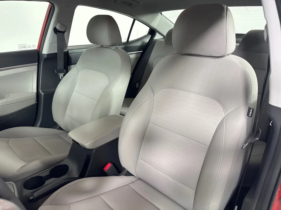 2019 Hyundai Elantra - Image 8 of 12