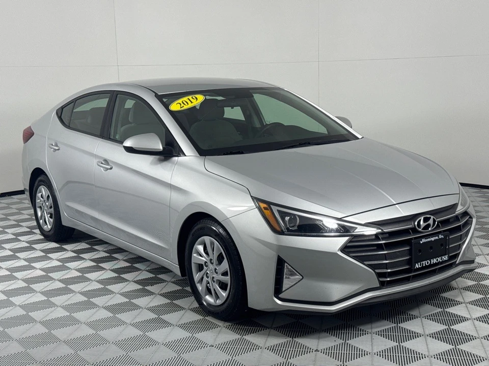 2019 Hyundai Elantra - Image 3 of 21