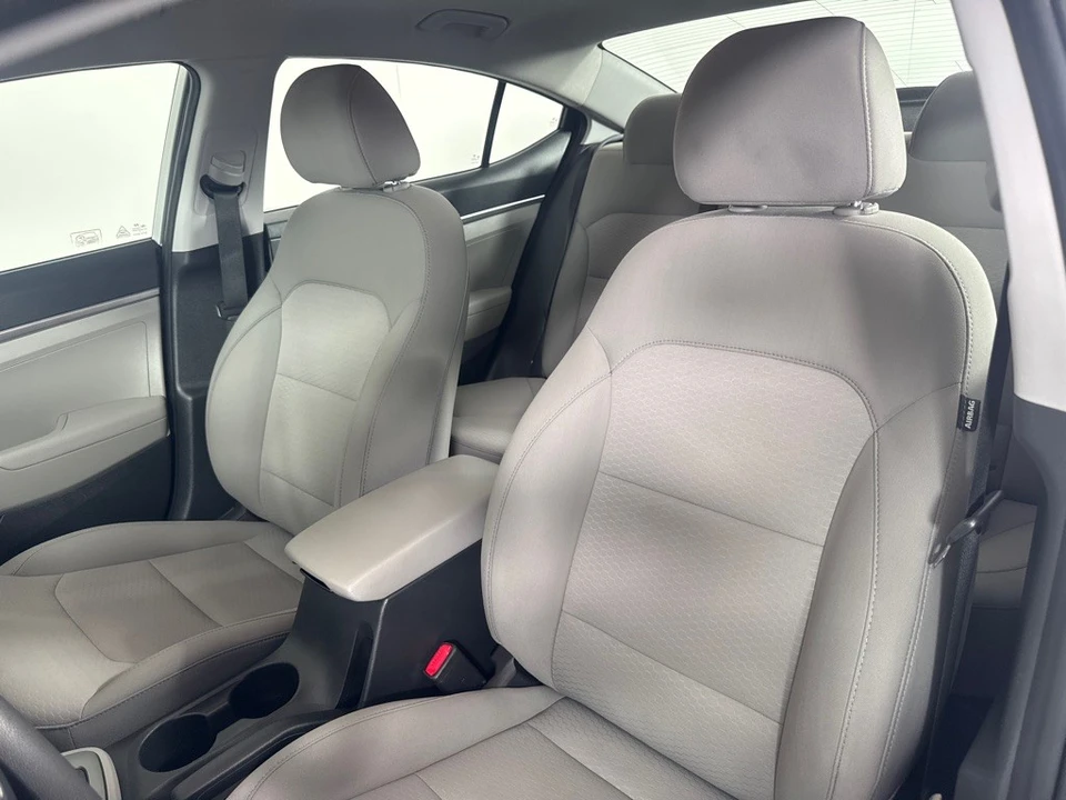2019 Hyundai Elantra - Image 12 of 21