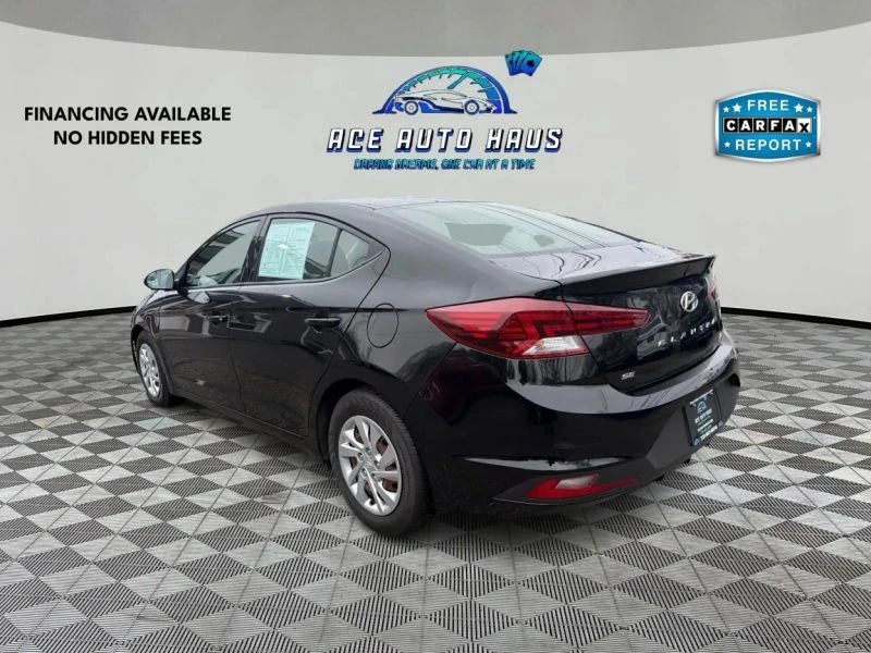 2019 Hyundai Elantra - Image 5 of 12