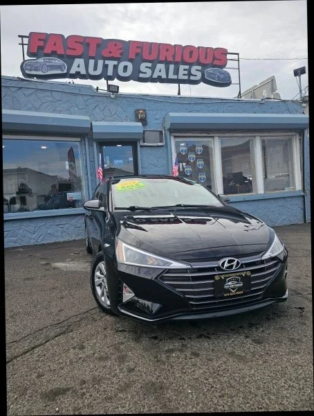 2019 Hyundai Elantra - Image 5 of 12