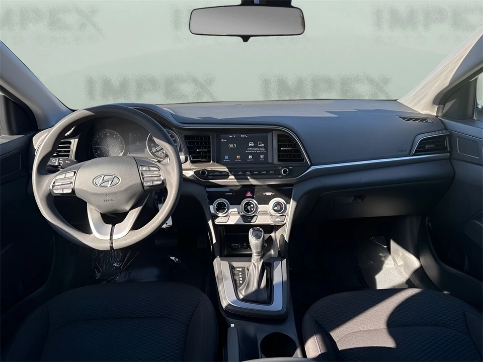 2019 Hyundai Elantra - Image 11 of 12