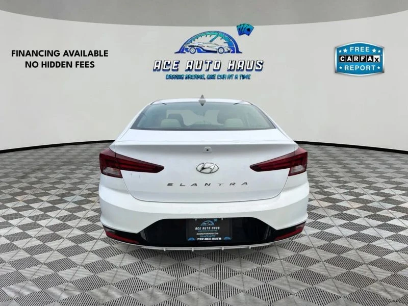 2019 Hyundai Elantra - Image 6 of 12