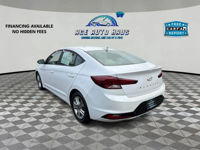 2019 Hyundai Elantra - Image 5 of 12