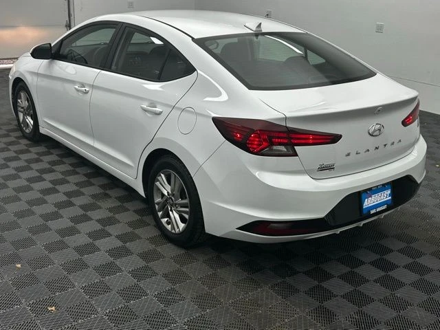 2019 Hyundai Elantra - Image 10 of 12