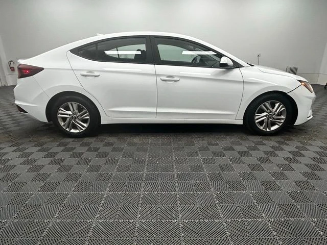 2019 Hyundai Elantra - Image 7 of 12