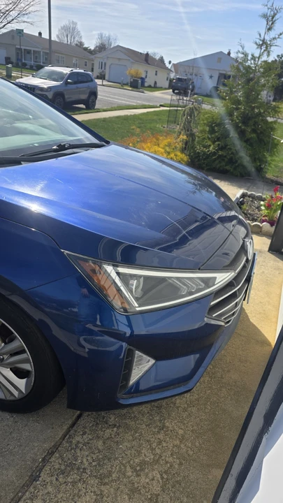 2019 Hyundai Elantra - Image 3 of 11