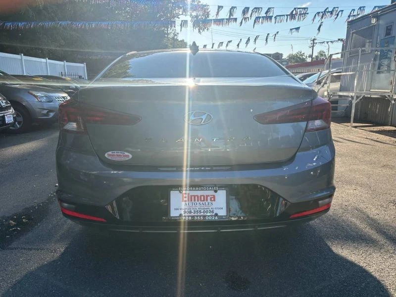 2019 Hyundai Elantra - Image 5 of 12