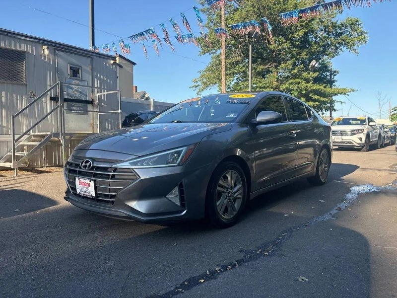 2019 Hyundai Elantra - Image 3 of 12