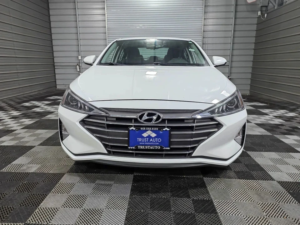 2019 Hyundai Elantra - Image 3 of 12