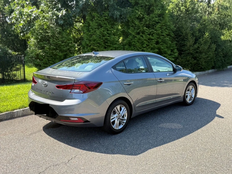 2019 Hyundai Elantra - Image 5 of 21