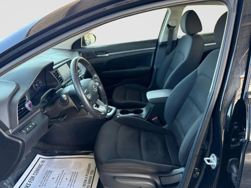 2019 Hyundai Elantra - Image 10 of 12