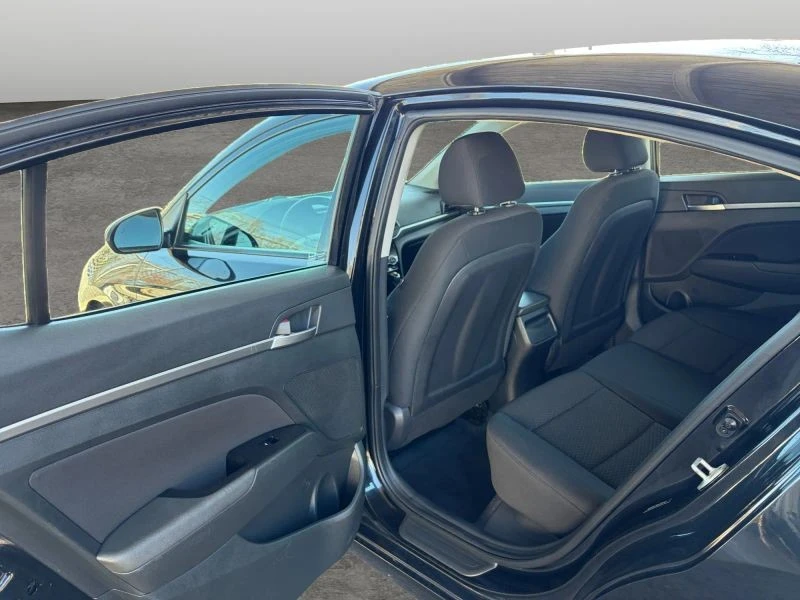 2019 Hyundai Elantra - Image 12 of 12