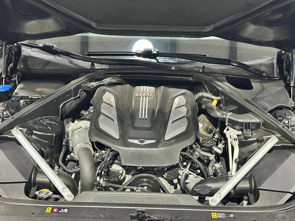 2019 Hyundai Genesis - Image 16 of 21