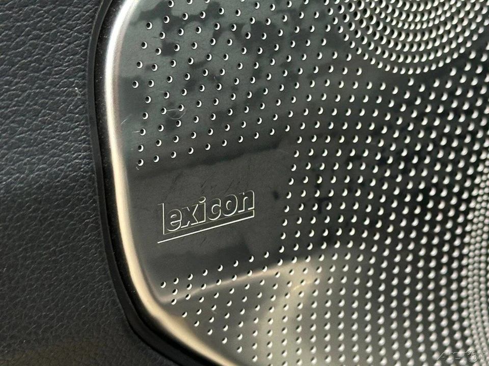 2019 Hyundai Genesis - Image 18 of 21