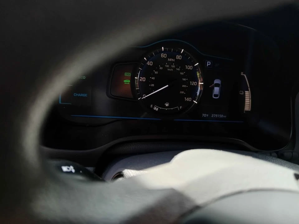 2019 Hyundai Ioniq 5 - Image 7 of 7