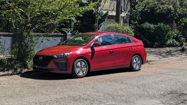 2019 Hyundai Ioniq Blue