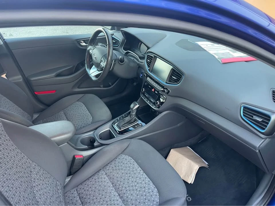 2019 Hyundai - Image 5 of 7