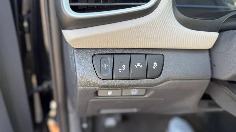 2019 Hyundai Ioniq 5 - Image 14 of 20
