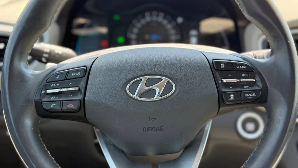 2019 Hyundai Ioniq 5 - Image 13 of 20