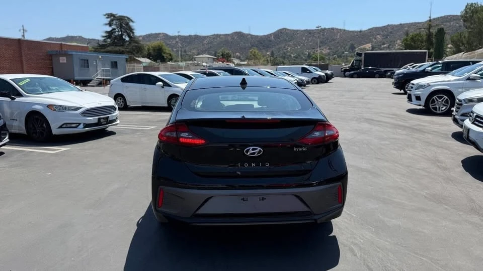 2019 Hyundai Ioniq 5 - Image 5 of 20