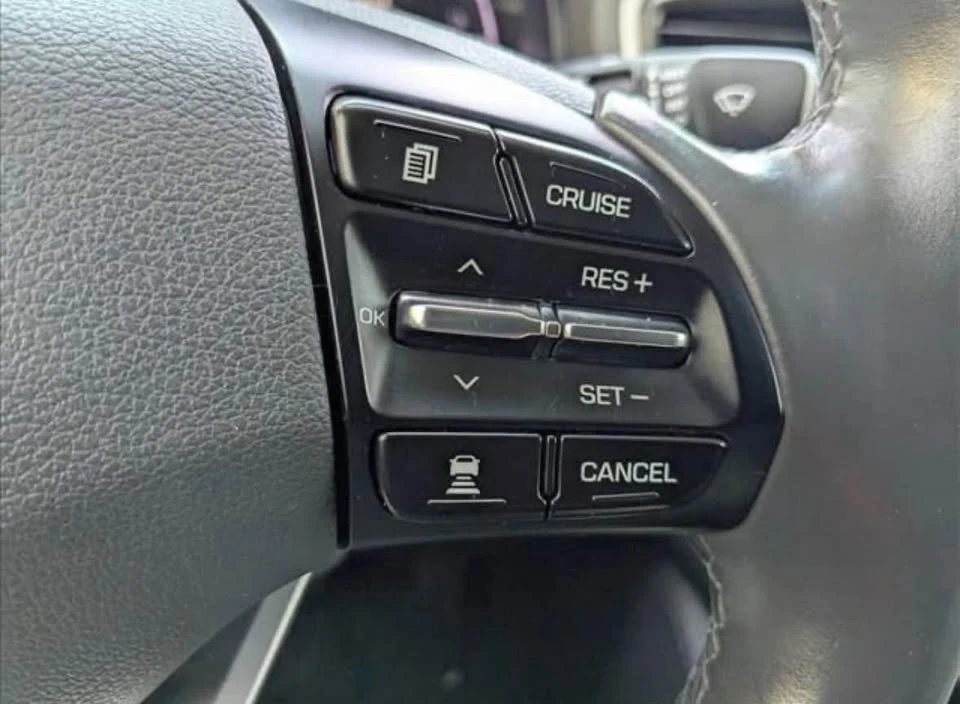 2019 Hyundai Ioniq 5 - Image 8 of 10