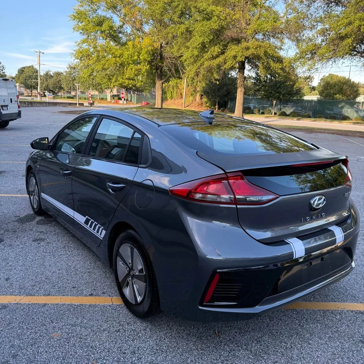 2019 Hyundai Ioniq 5 - Image 5 of 14