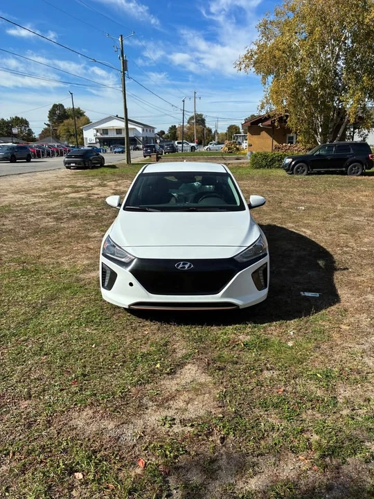 2019 Hyundai Ioniq 5 - Image 4 of 10