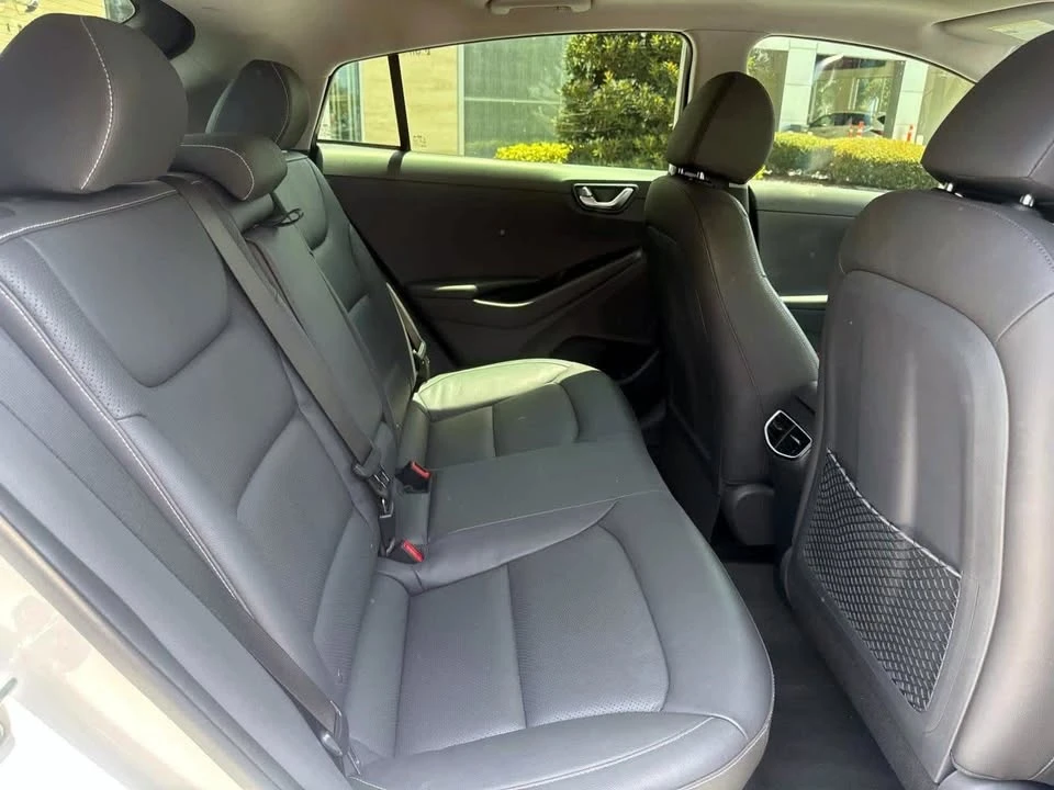2019 Hyundai Ioniq 5 - Image 12 of 19