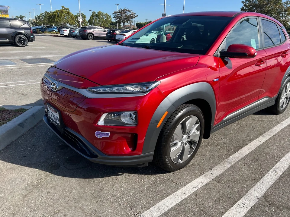 2019 Hyundai Kona - Image 8 of 16