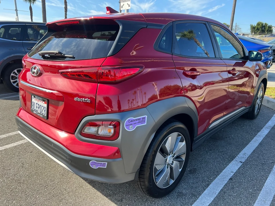 2019 Hyundai Kona - Image 6 of 16