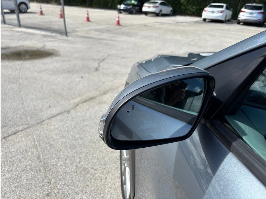 2019 Hyundai Kona - Image 15 of 21