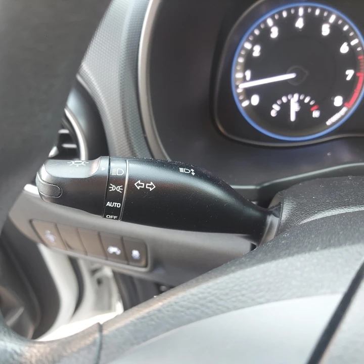 2019 Hyundai Kona - Image 14 of 21