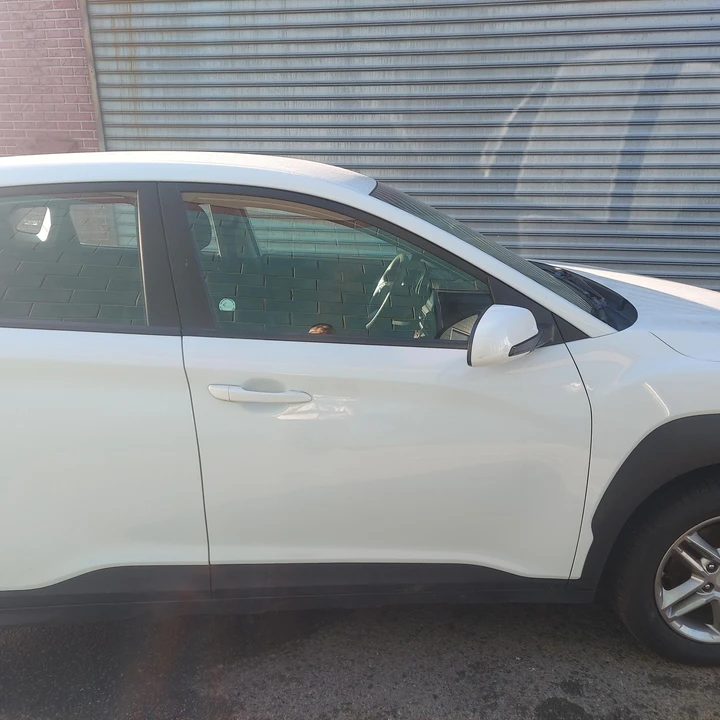 2019 Hyundai Kona - Image 8 of 21