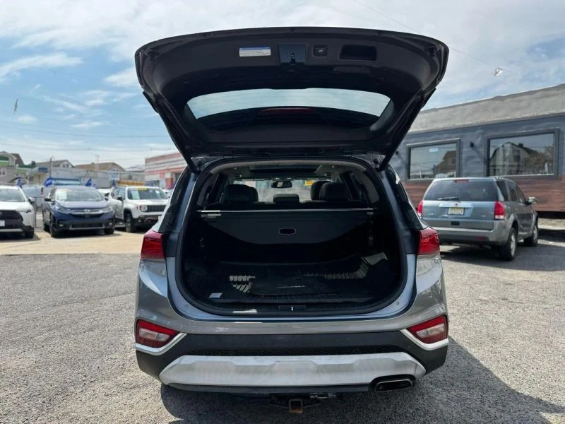 2019 Hyundai Santa Fe - Image 12 of 12