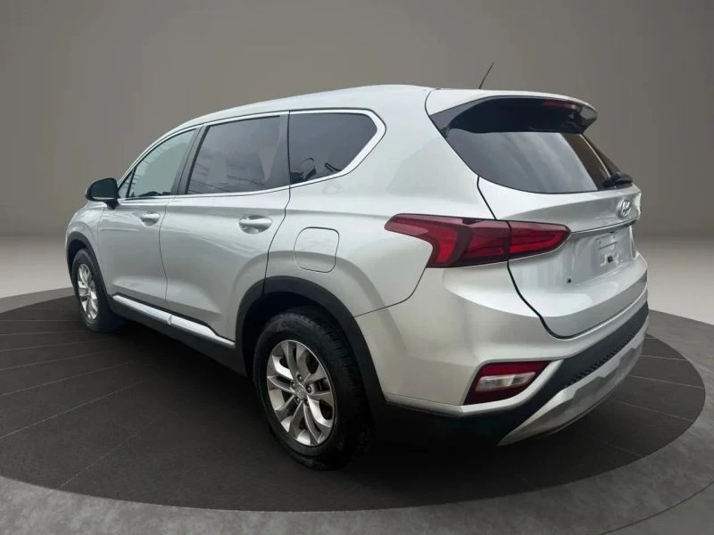 2019 Hyundai Santa Fe - Image 7 of 12