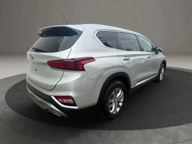 2019 Hyundai Santa Fe - Image 5 of 12