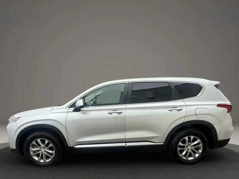 2019 Hyundai Santa Fe - Image 8 of 12
