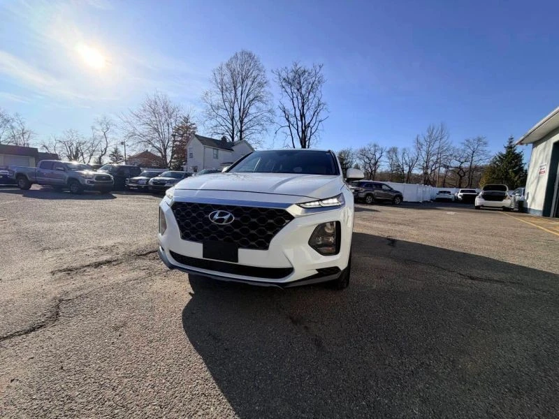 2019 Hyundai Santa Fe - Image 2 of 12